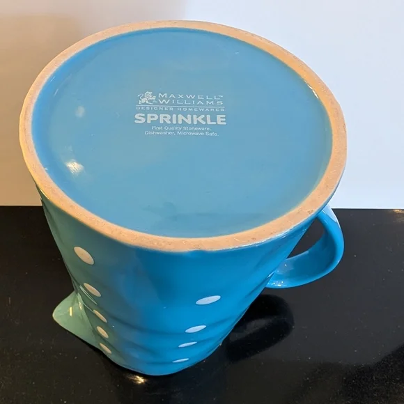 Maxwell Williams Polka Dot Pitcher - Picture 6 of 7